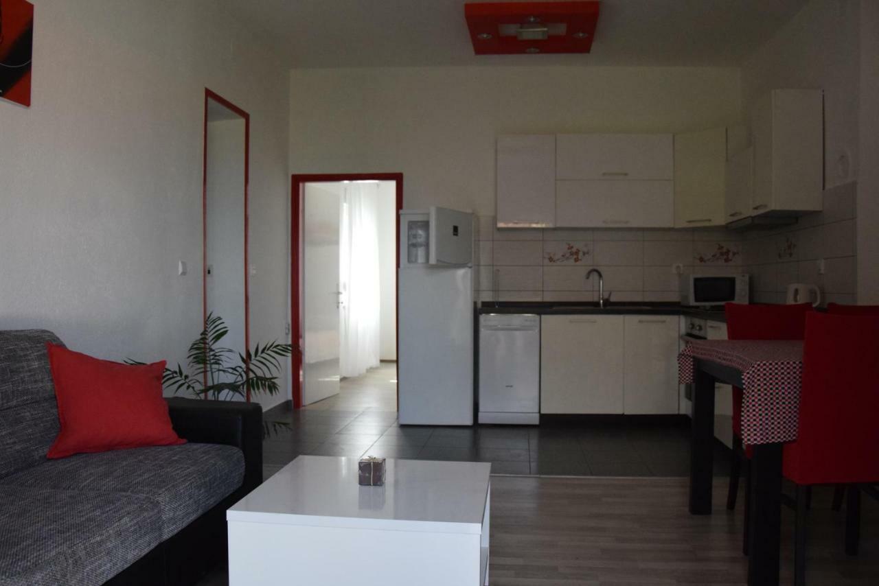 Apartmán Apartman Ana Sali Exteriér fotografie